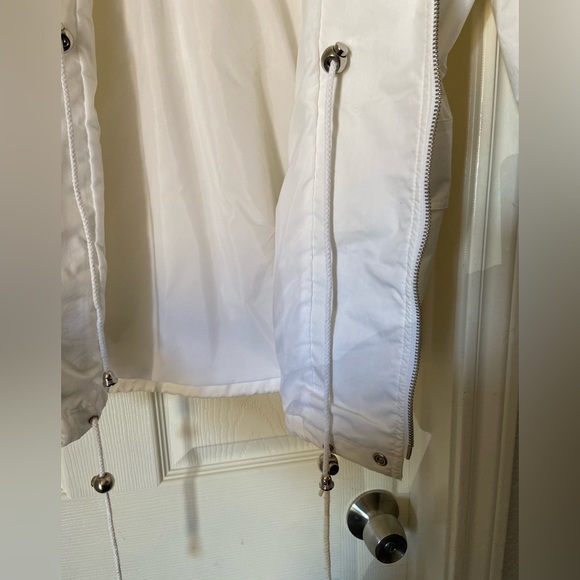 NWT Rare Vintage Boundary Waters Woman’s White 90’s style drawstring Jacket Lrg - Picture 9 of 13